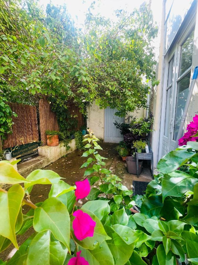 Le Croix Rousse Jacquard Apartment Лион Екстериор снимка